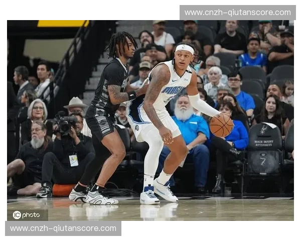 魔术瓦格纳脚踝高位扭伤 锋线核心缺阵影响莫斯利轮换排布